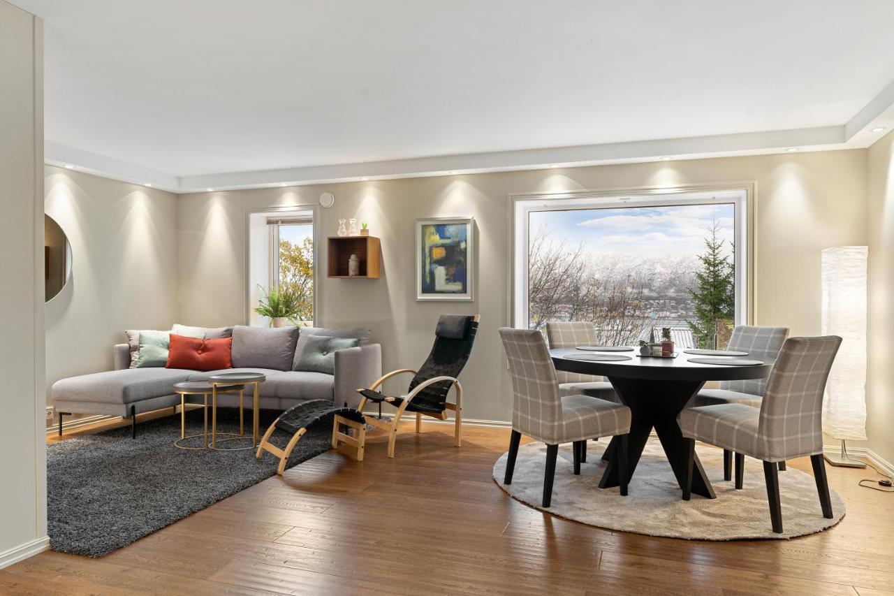 טרומסה Cozy Elegant 2Bedroom Apt W/Parking And Nice View מראה חיצוני תמונה